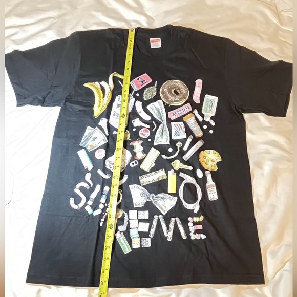 Authentic Supreme black trash tshirt - Picture 2 of 6